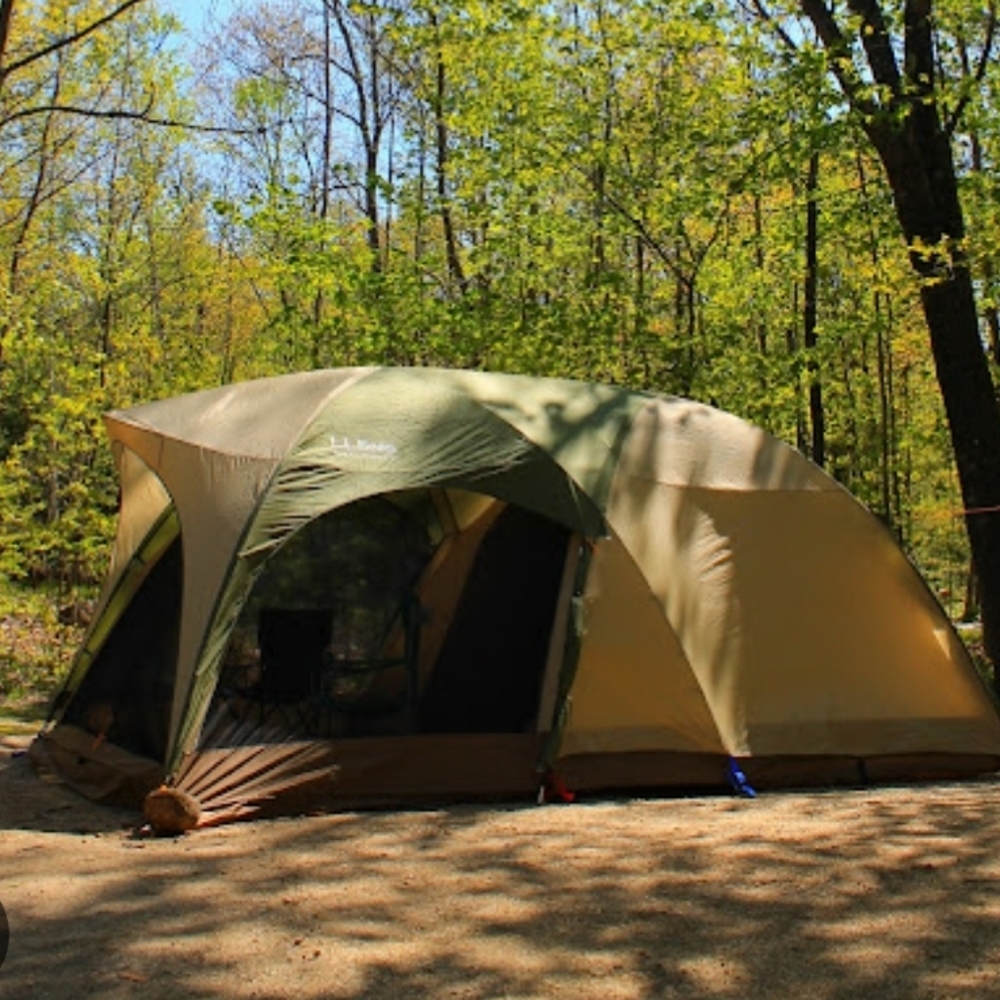 LL Bean King Pine 6 Person Tent